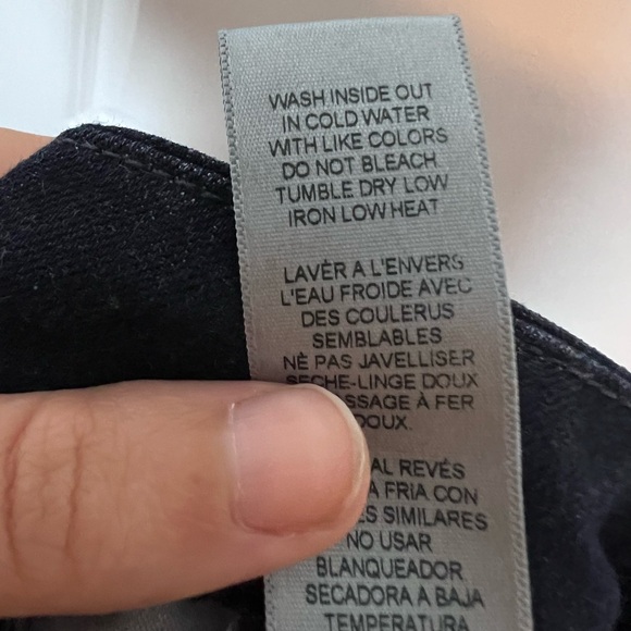 Good American Good Legs Mid-Rise Stretch Skinny Jeans - Picture 8 of 9